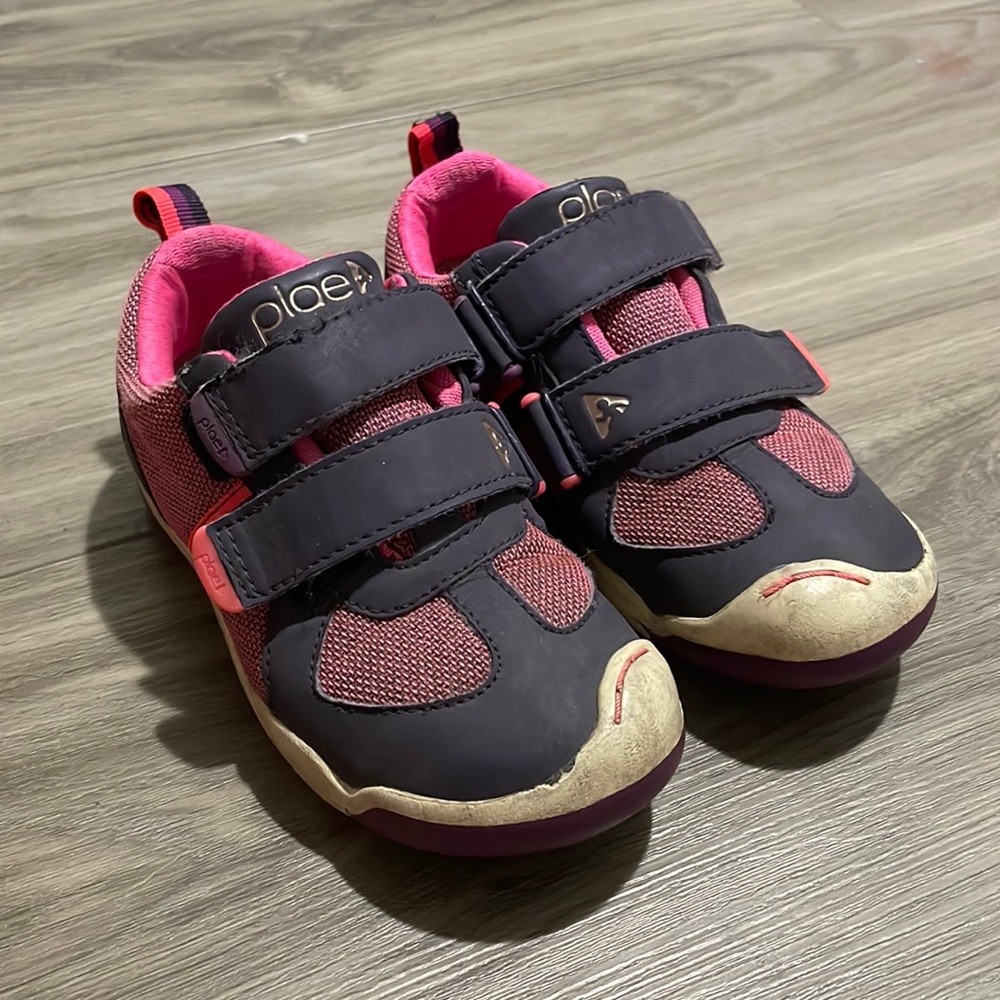 Plae Charlie toddler 10.5